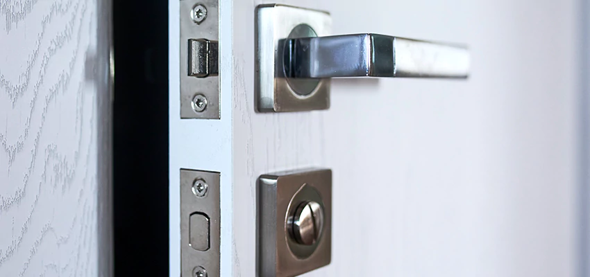 Door Lever Handle Lock Repair in Castaic, CA